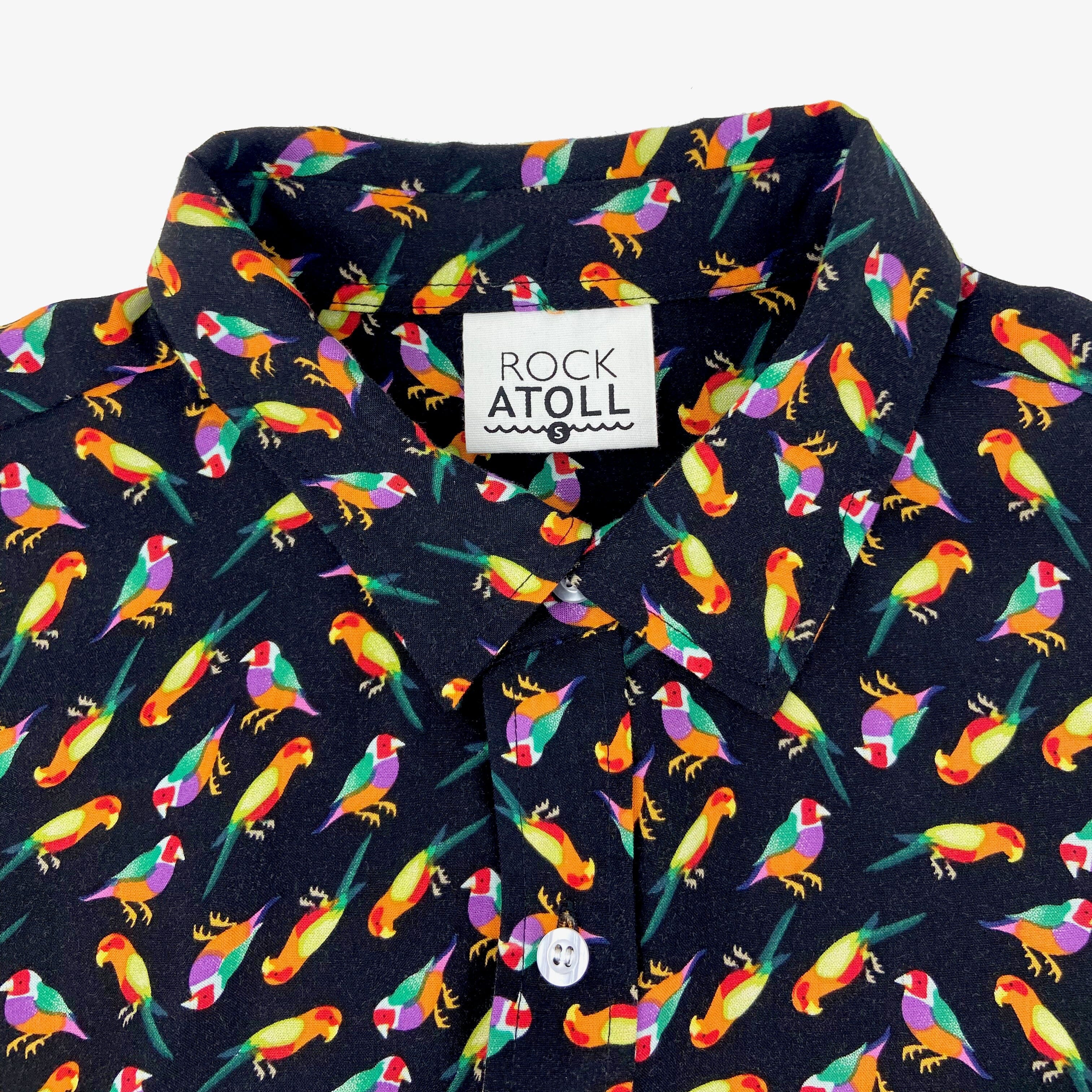 Men's Tropical Lovebirds Patterned Ultra Soft Hawaiian Shirt Tee