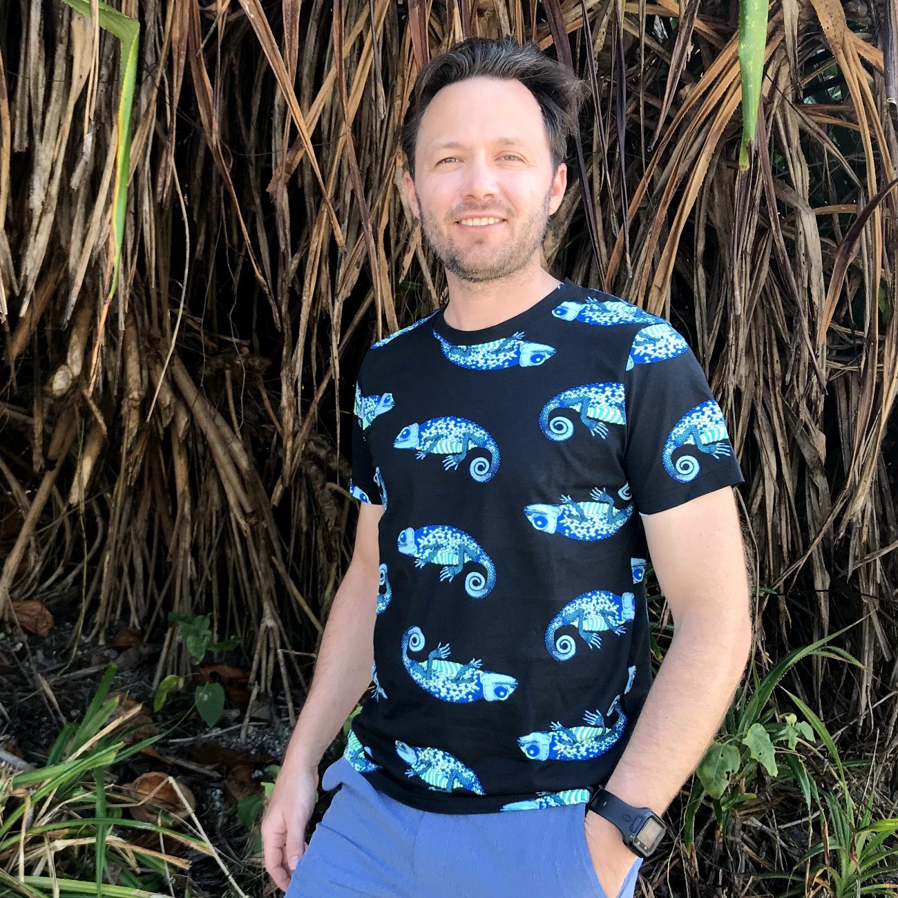 Chamelon T-Shirt For Men. Men's Lizard Shirt. Animal Print