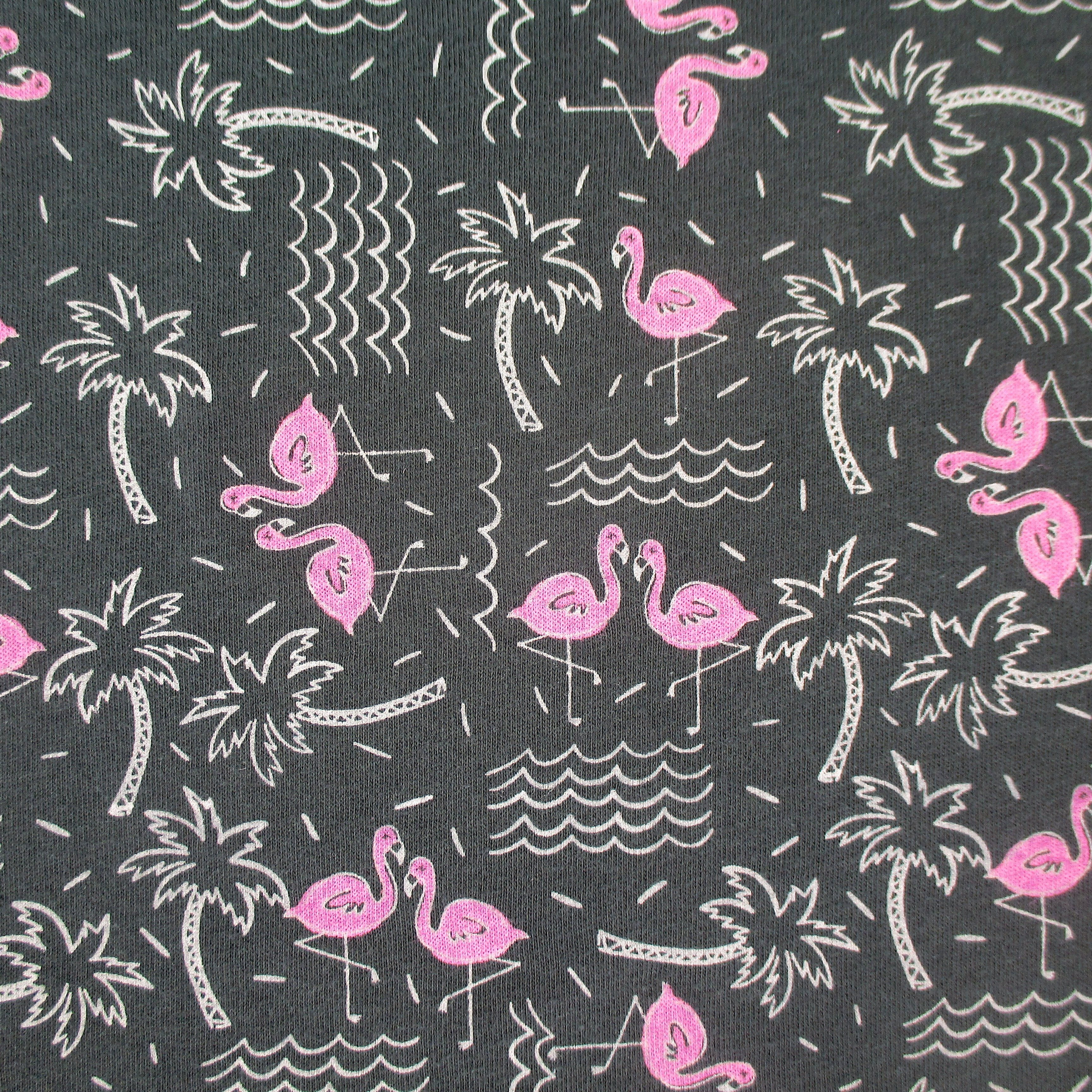 Round Neck Flamingo Palm Tree All Over Print Graphic Tee for Men in Grey
