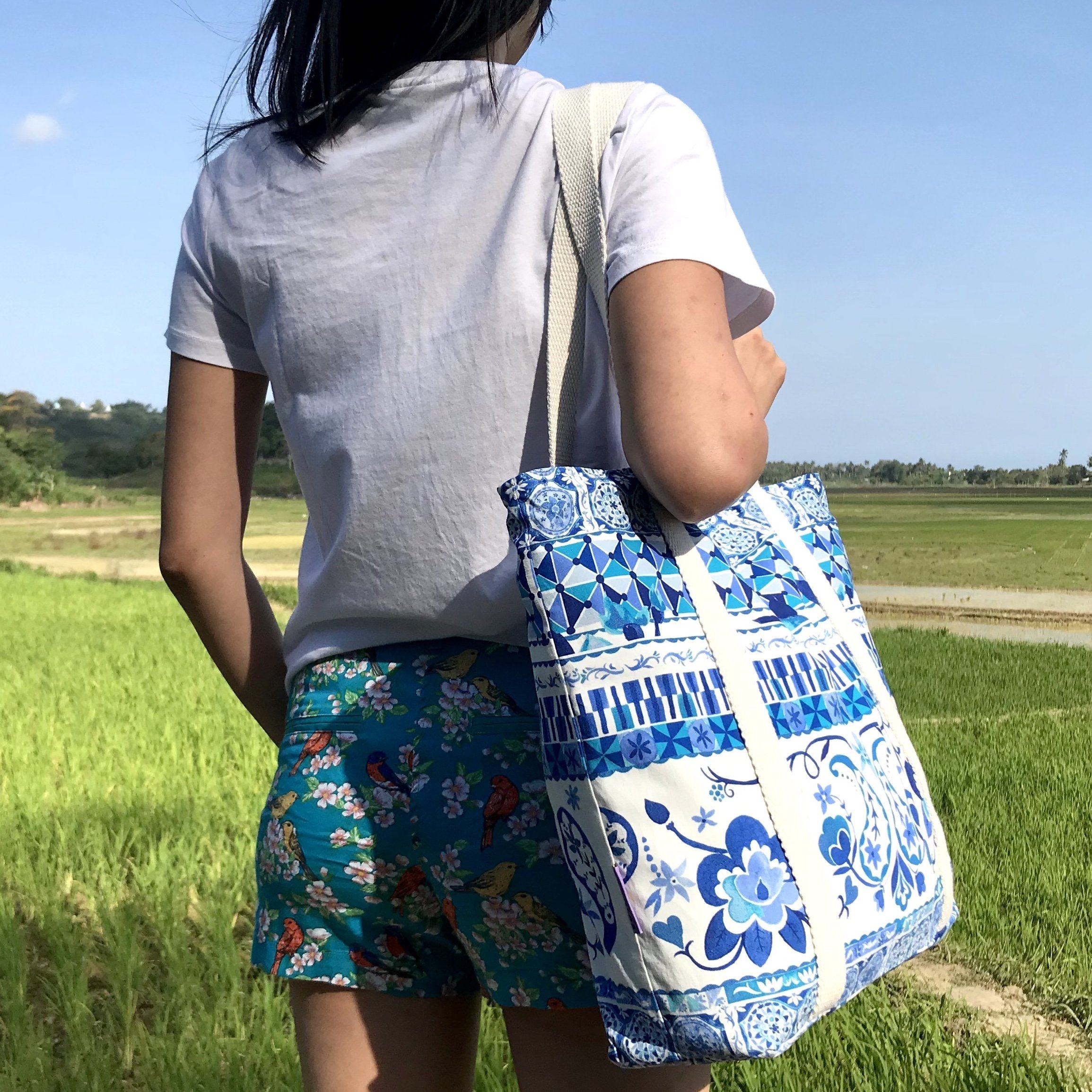 Blue Floral Paisley Mosaic All Over Print Pretty Canvas Tote Bag in White and Blue