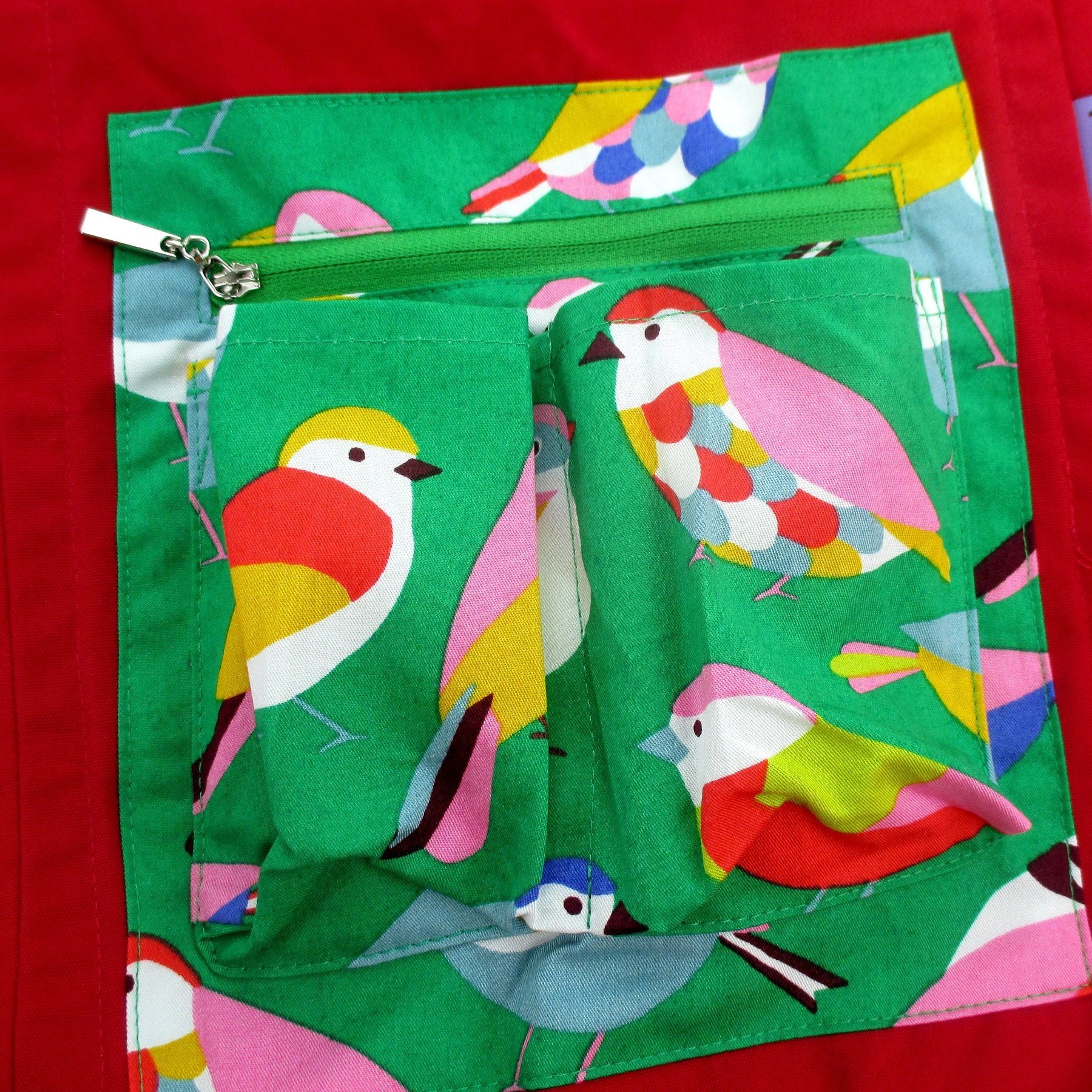 Bold Colorful Pretty Bird All Over Print Pocket Weekend Large Market Tote Bag